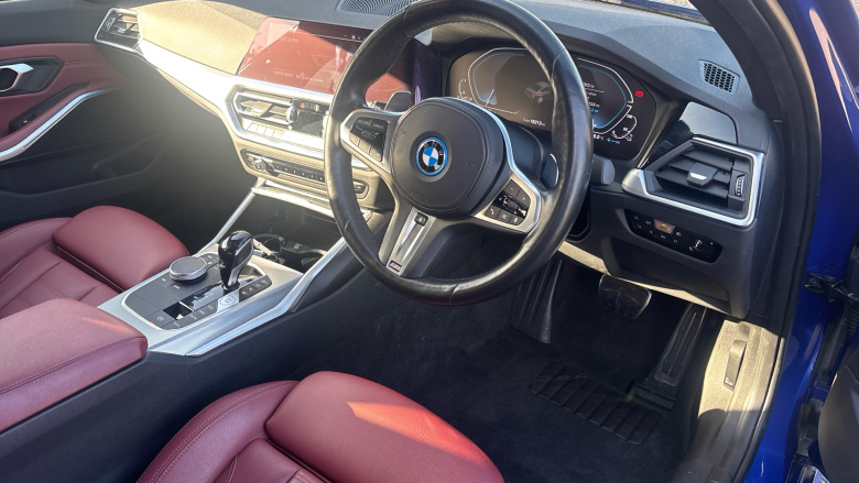 BMW 3 Series 330e M Sport 4dr Step Auto Saloon